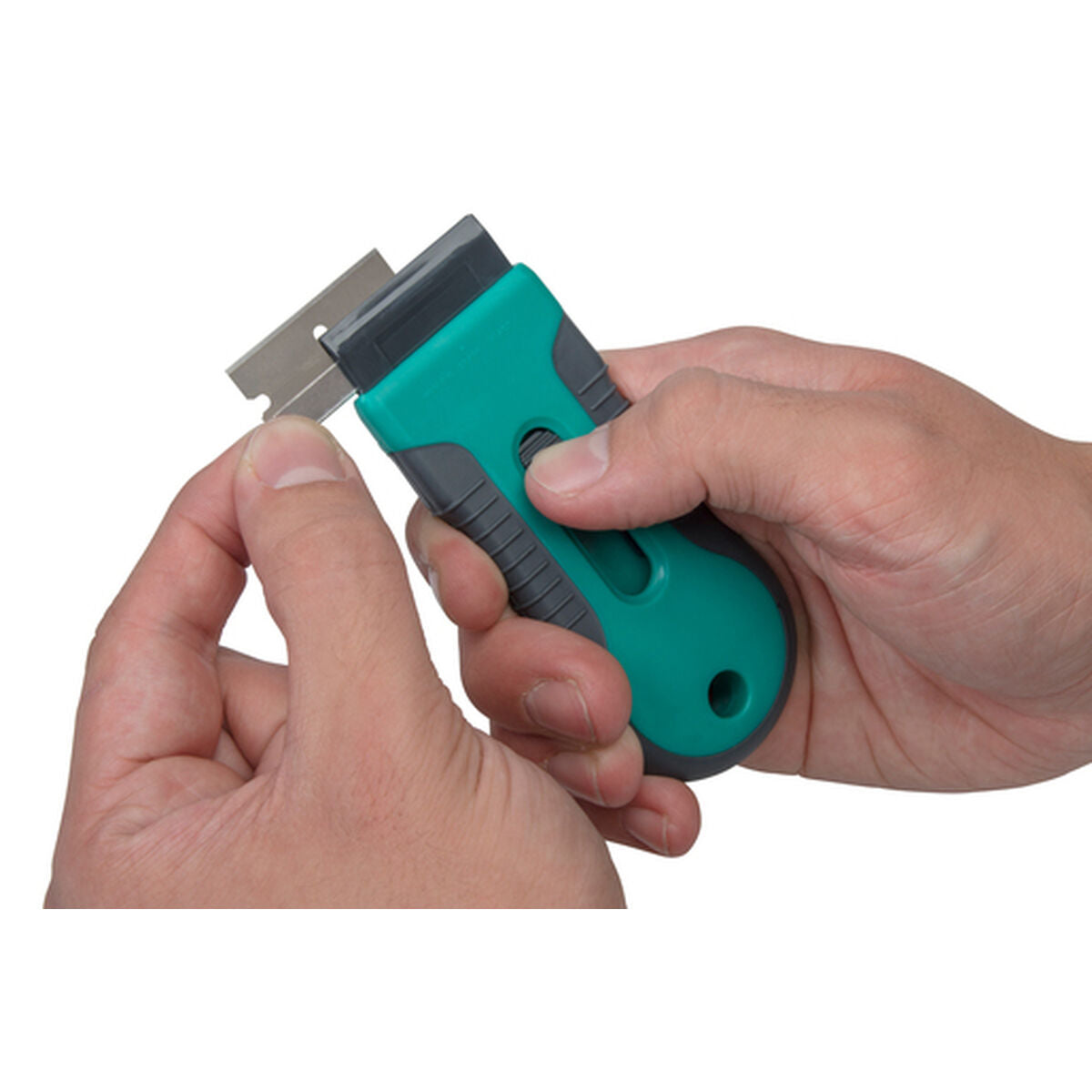 V8H59FE16912BEEDACDB5C15F3206BDD07BR3447743P4