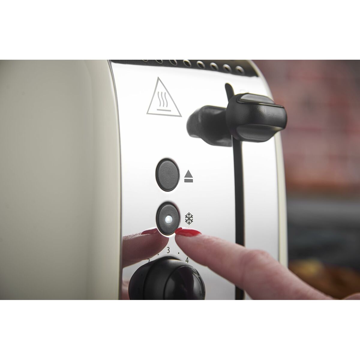 V4H857A34AD4B83CBAA156822DF7B7DBF70R6856168P3