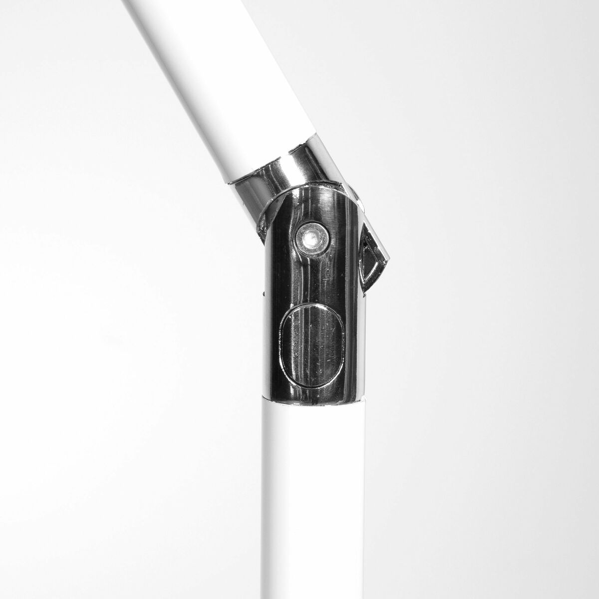 V7HB68ED950119289AC8FAB7E1FC7ABCB18R6406109P6