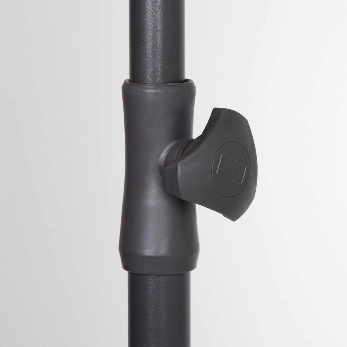 V7HB4A3C8ED6D2C3D24FEC2ADCC31B2D18DR5712492P5