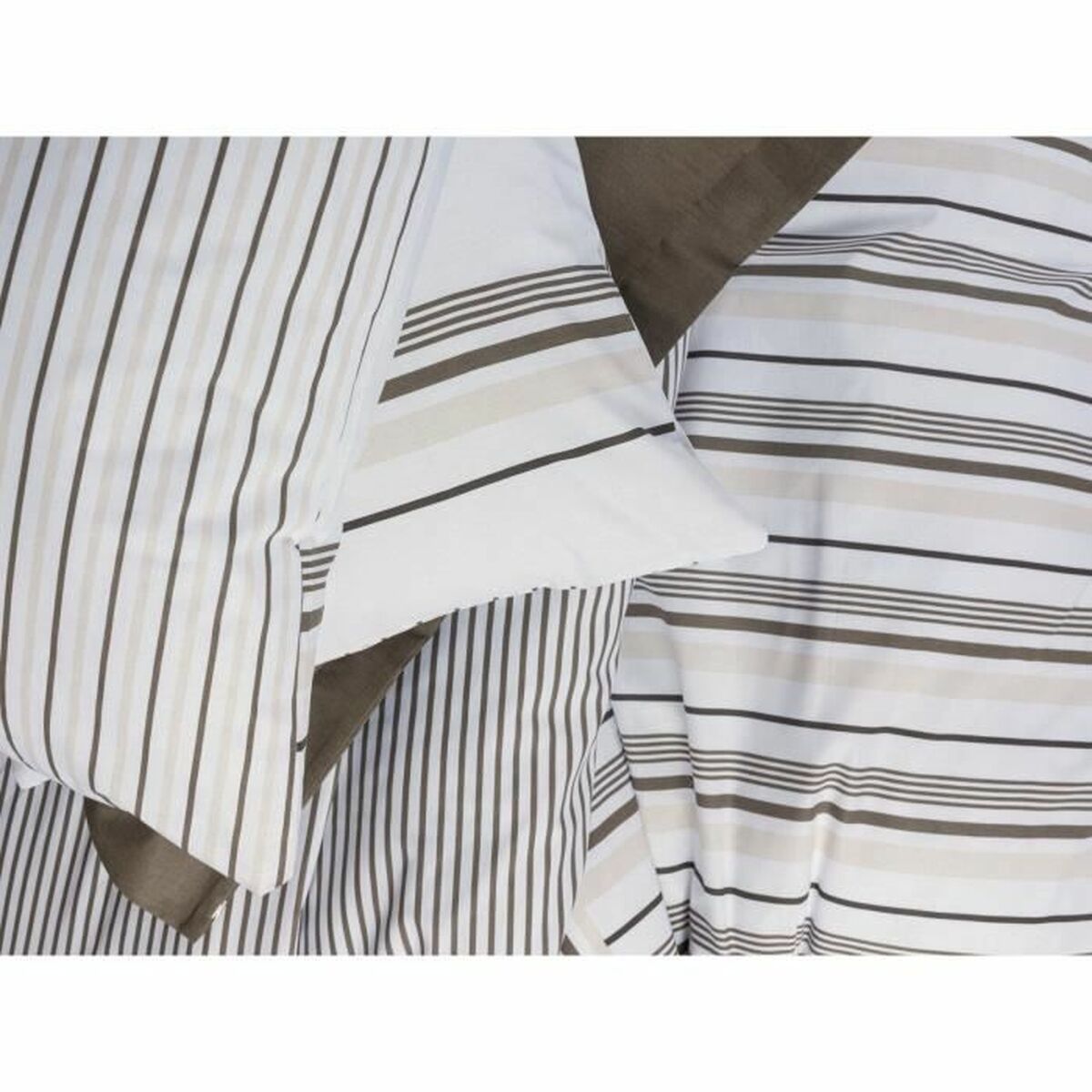 V4HD0D95F48E88E7D69BA142B142F93EFBDR7249226P2