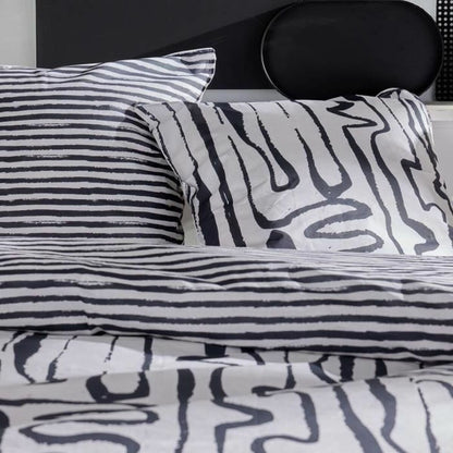 V3HFF9CAE5AE3995D3FD49BCF9B1E73C036R7024678P2